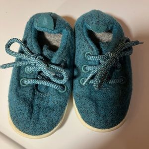 Allbirds toddler size 6 shoes